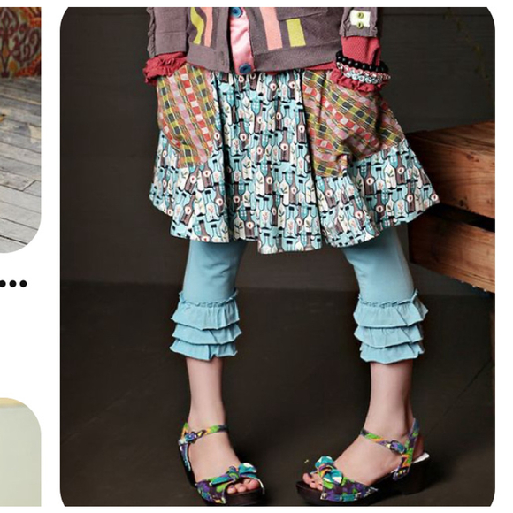 Matilda Jane modern Art Gabby skirt size 6 - Picture 7 of 9